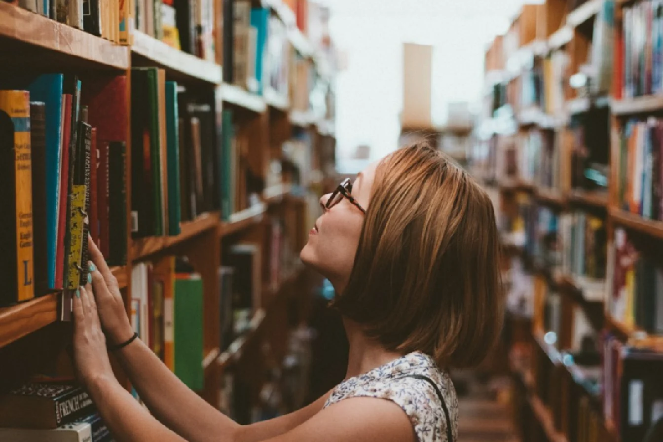 Formation continue pour les Bibliothécaires : Pourquoi et comment ?